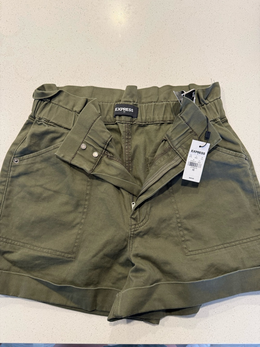 Express olive shorts